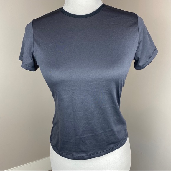 Patagonia Tops - Patagonia Capilene Dk Gray Black Short Sleeve Tee